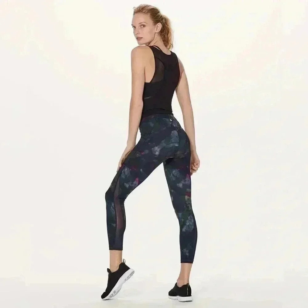 🍋Lululemon🍋 | Train Times 7/8 Pant *25" Aura Dark Chrome Multi / Midnight Navy